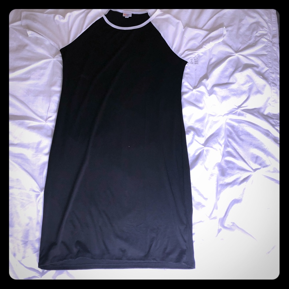 Solid black and white Julia dress